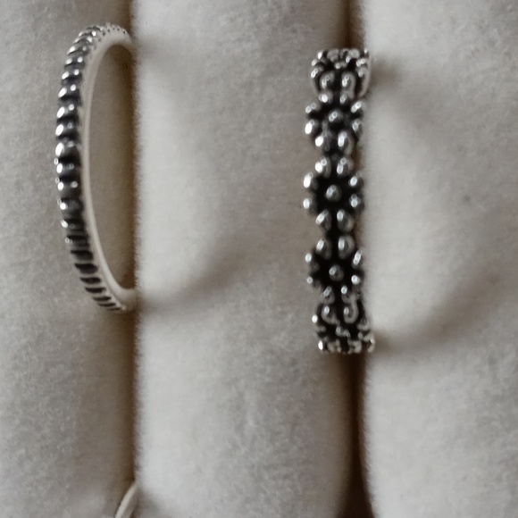 Silver Y2K Ring Bundle - Picture 4 of 6